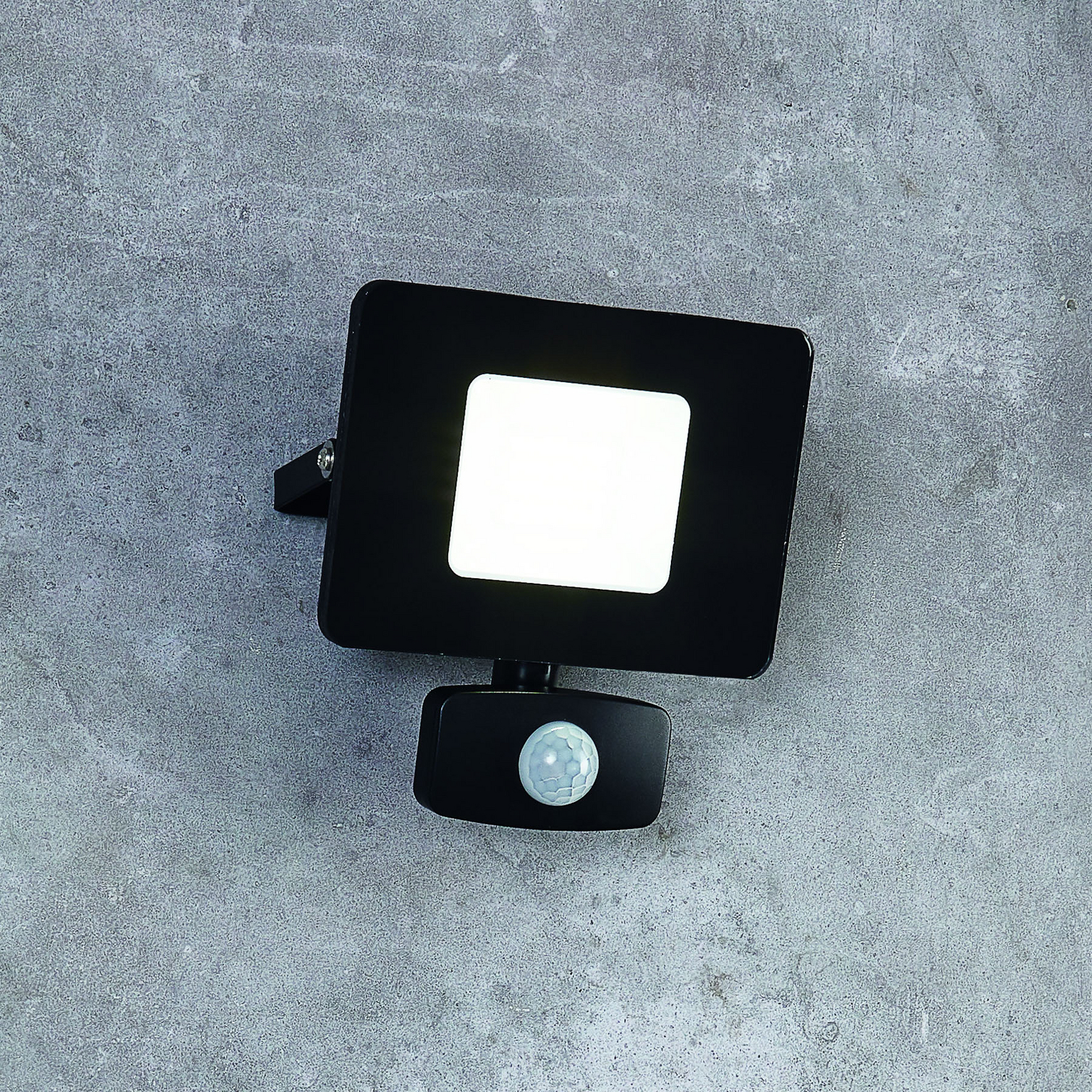 LED buitenspot Faedo 3 met sensor, zwart, 20W